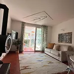 Апартаменти Garden *