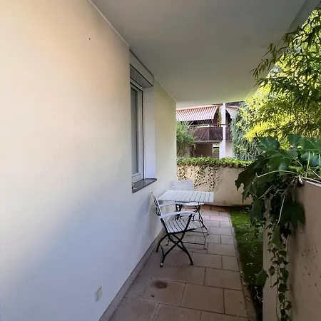 Apartment Garden *